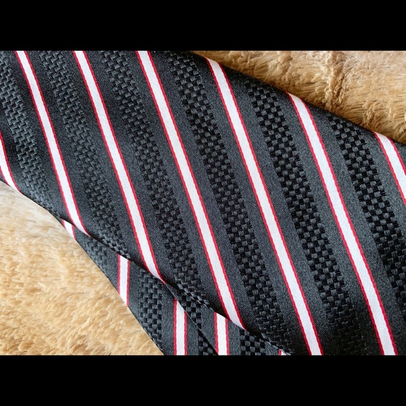 Donald Trump tie - Picture 3 of 3